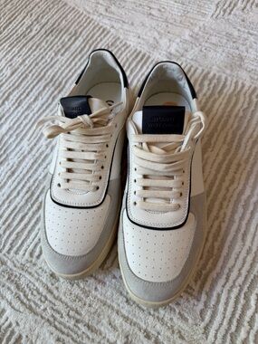 Stuart Weitzman Sw Derby Sneakers size7